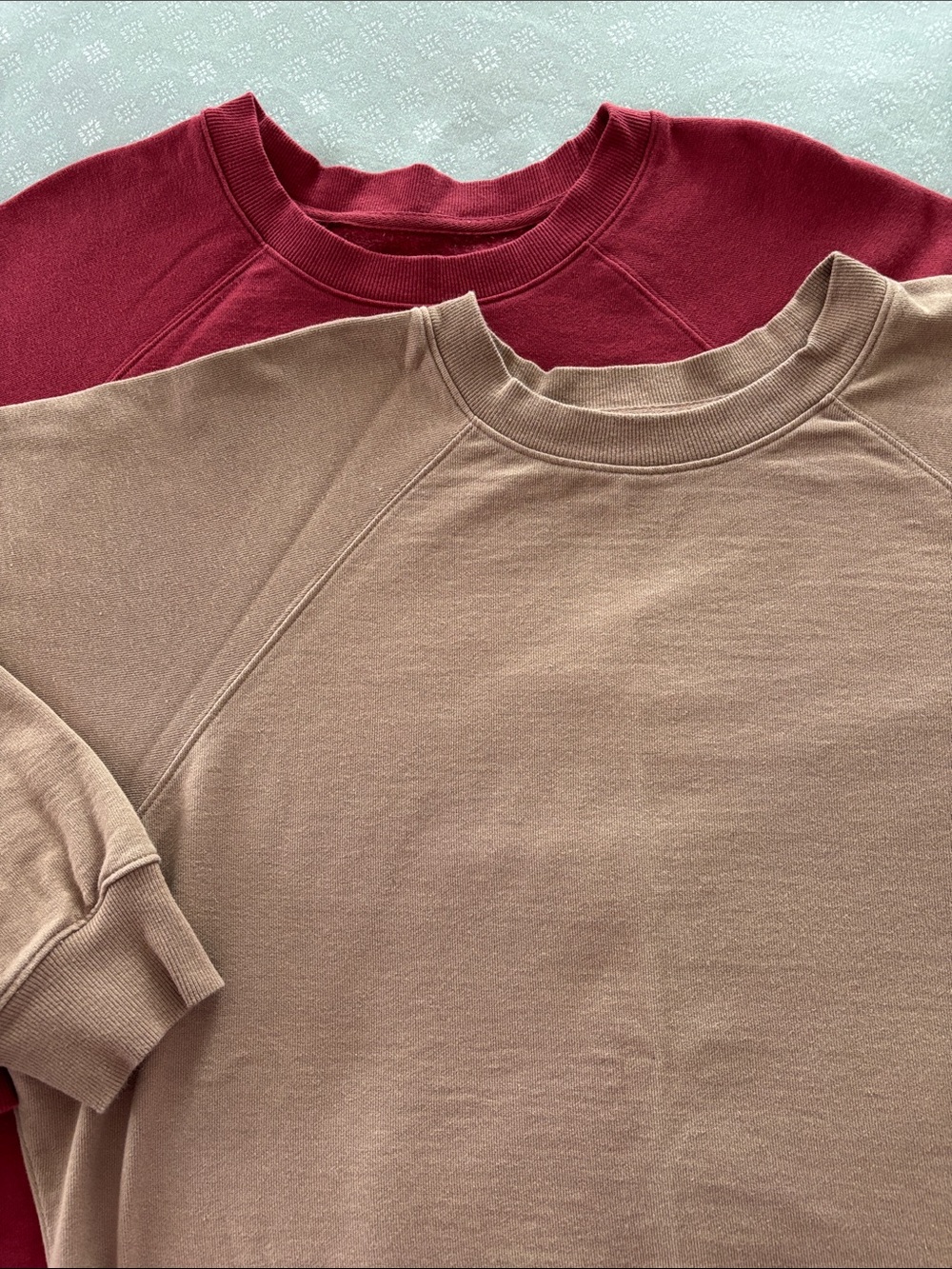 OLD NAVY SWEATSHIRT BUNDLE-Red & Tan Size Large